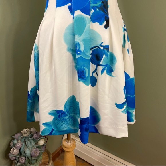 4P Calvin Klein dress - Picture 3 of 8